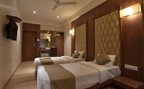 Hotel Aarya International Mumbai